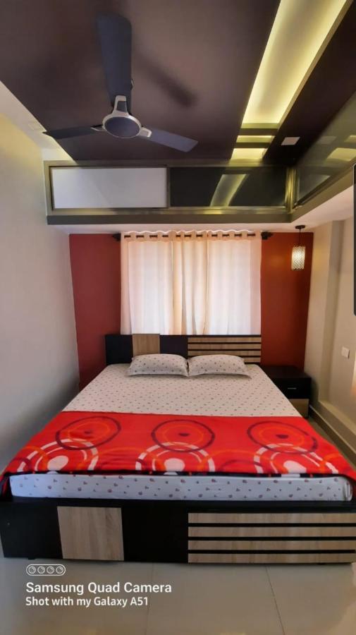 Varam Homestay Madikeri Ngoại thất bức ảnh